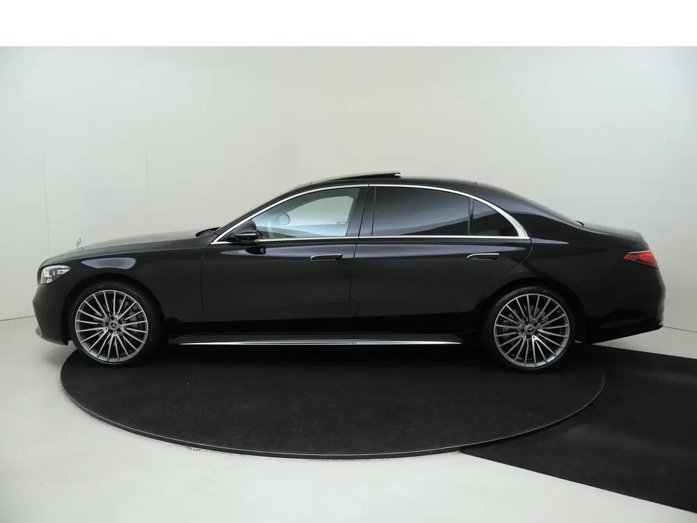 Mercedes-Benz S-Klasse 580 4MATIC Lang AMG Line V8 uit 2022, foto 2