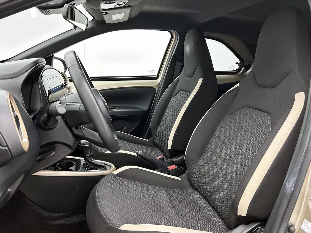 Toyota Aygo X 1.0 VVT-i S-CVT Pulse + uit 2025, foto 16