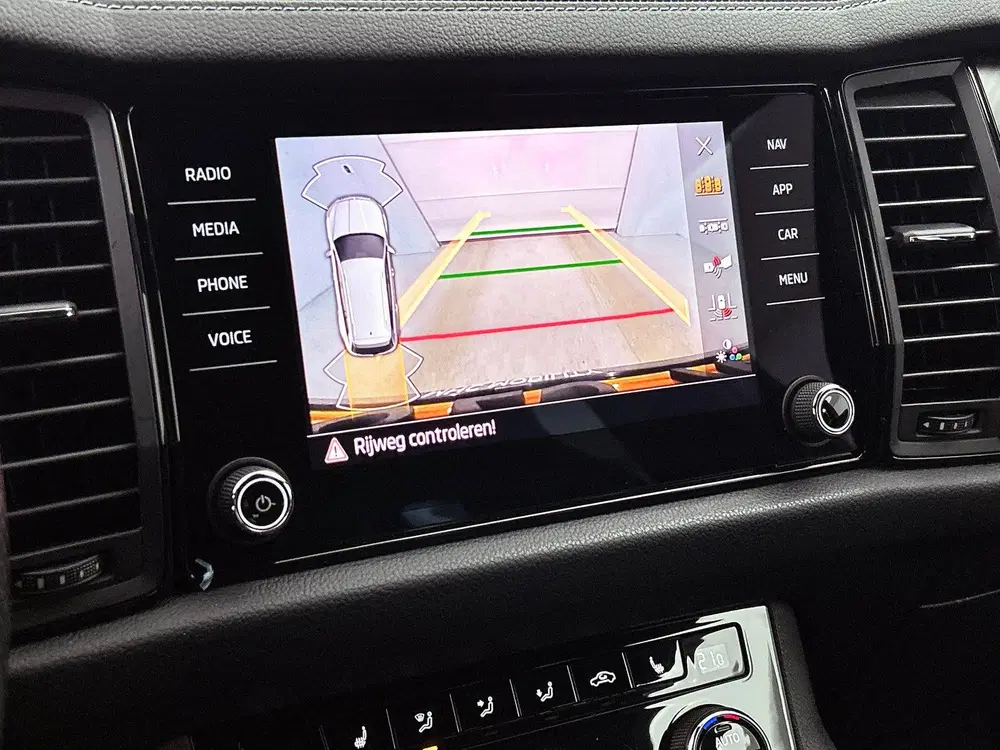 Skoda Kodiaq 1.5 TSI Sportline Business uit 2023, foto 19