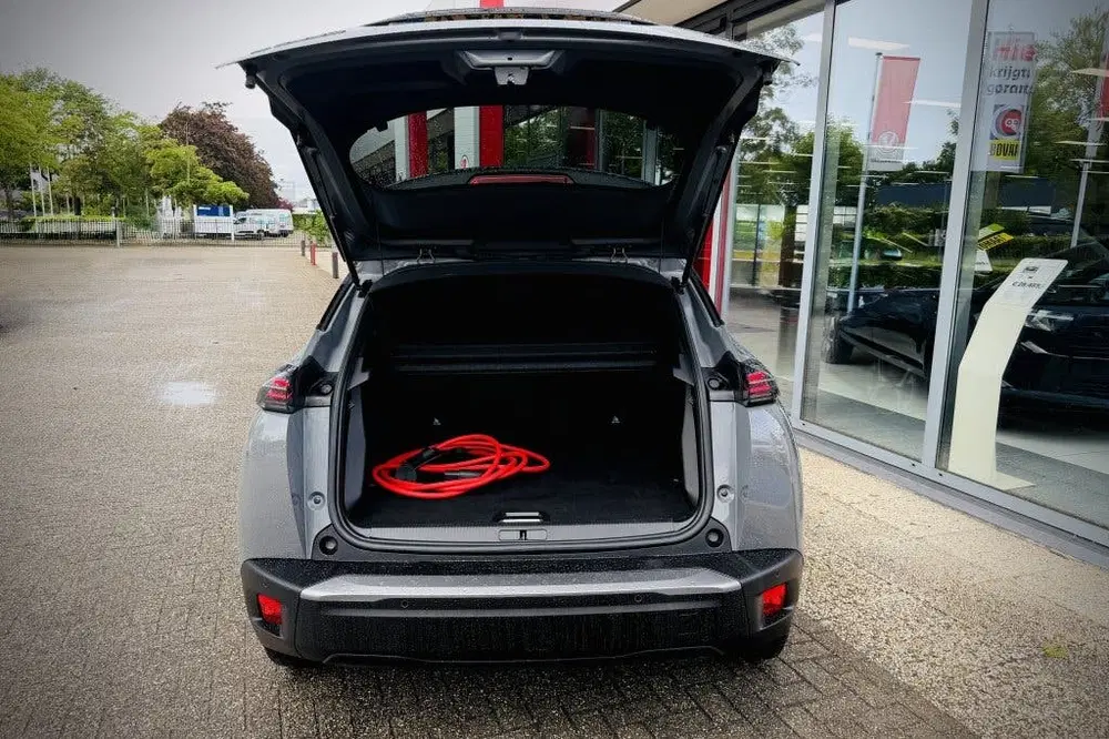Peugeot 2008 EV GT Pack uit 2025, foto 14