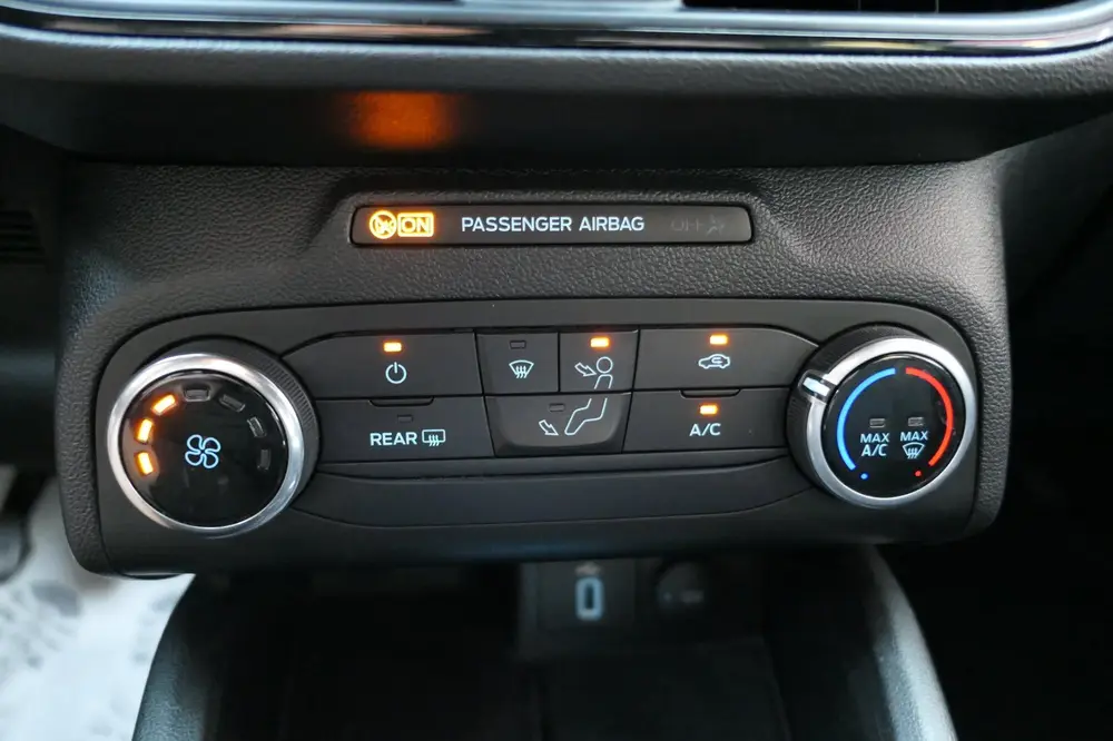 Ford Focus Wagon 1.0 EcoBoost ST Line Business, Zeer mooi! uit 2019, foto 14