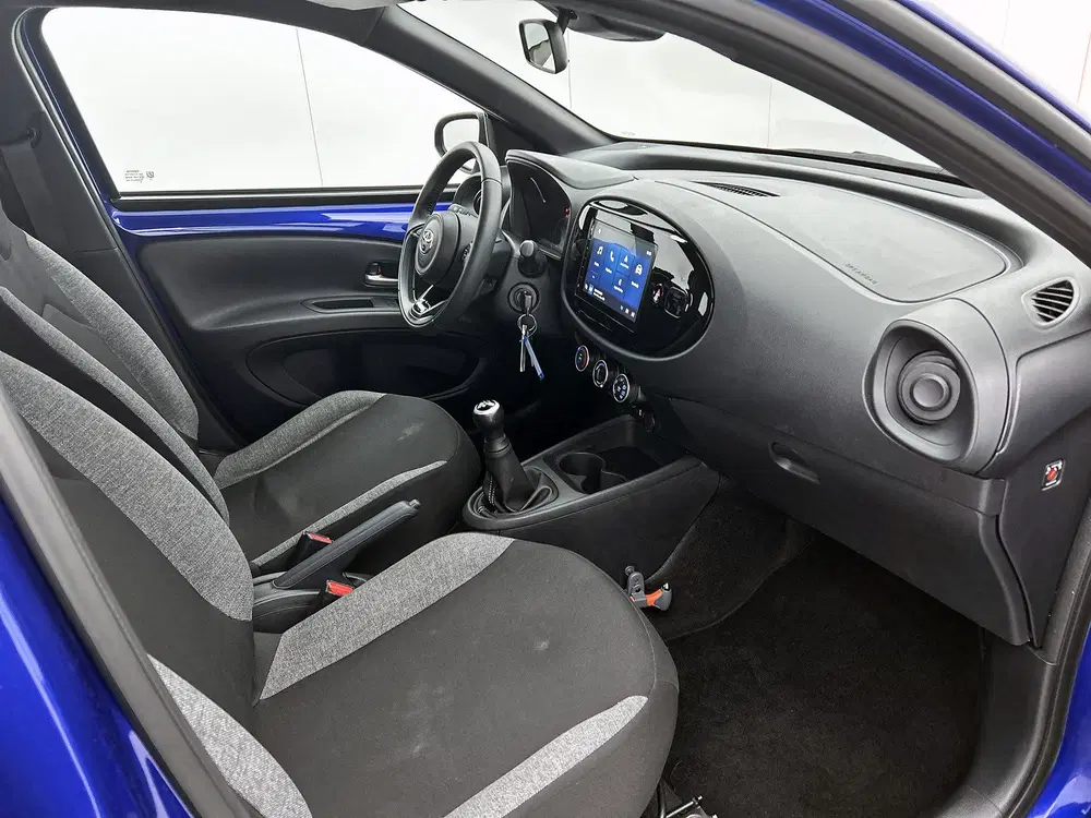 Toyota Aygo X 1.0 VVT-i MT Play uit 2025, foto 6