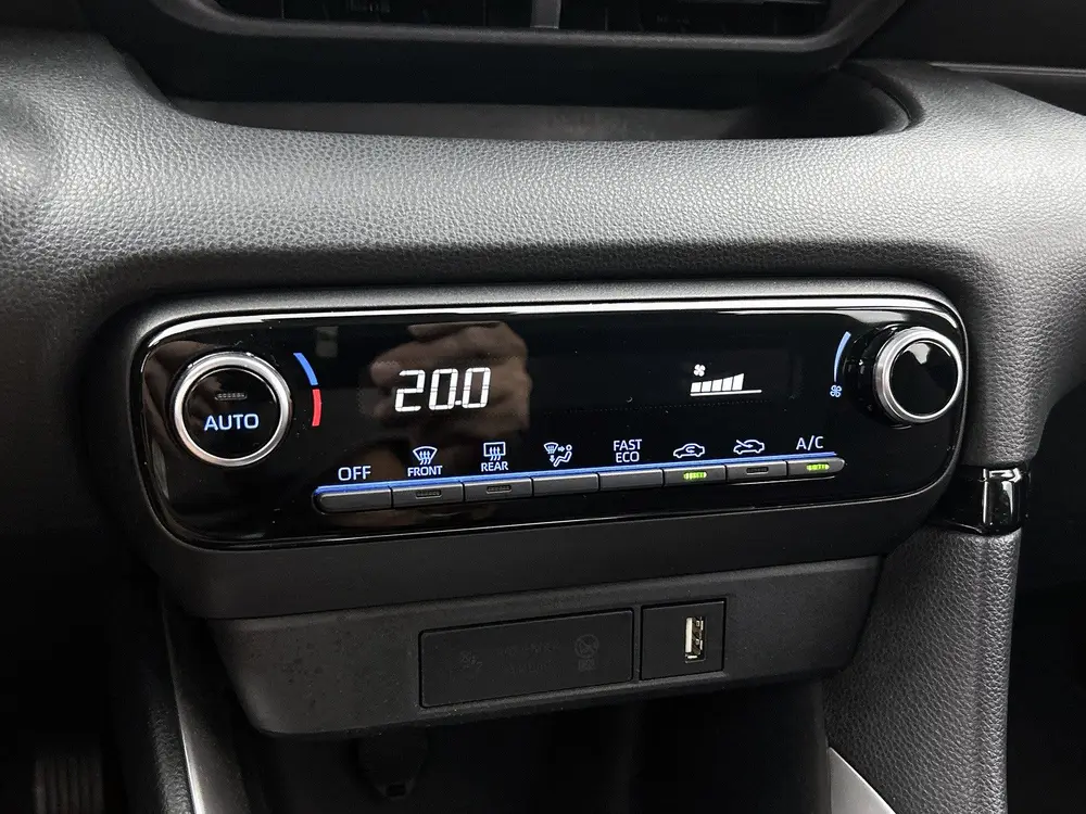 Toyota Yaris 1.5 Hybrid Dynamic uit 2020, foto 10