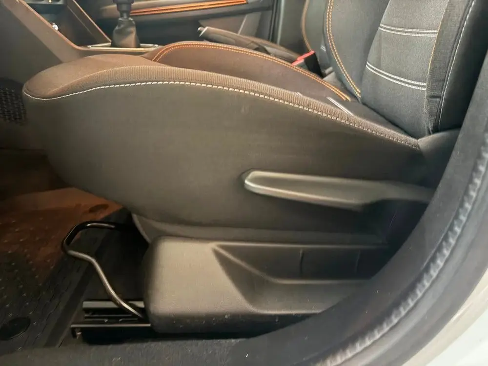 Dacia Sandero 1.0 TCe 90 Essential uit 2021, foto 10