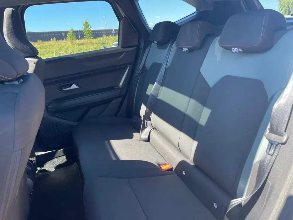 Dacia Bigster 1.8 Hybrid 155 Extreme *Automaat*Navi+360C uit 2025, foto 11