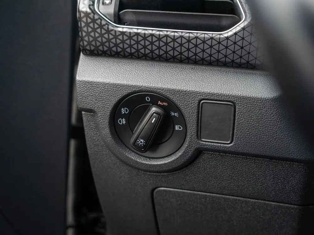 Volkswagen T-Cross 1.0 TSI Style 115pk Automaat | Cockpit | uit 2022, foto 18