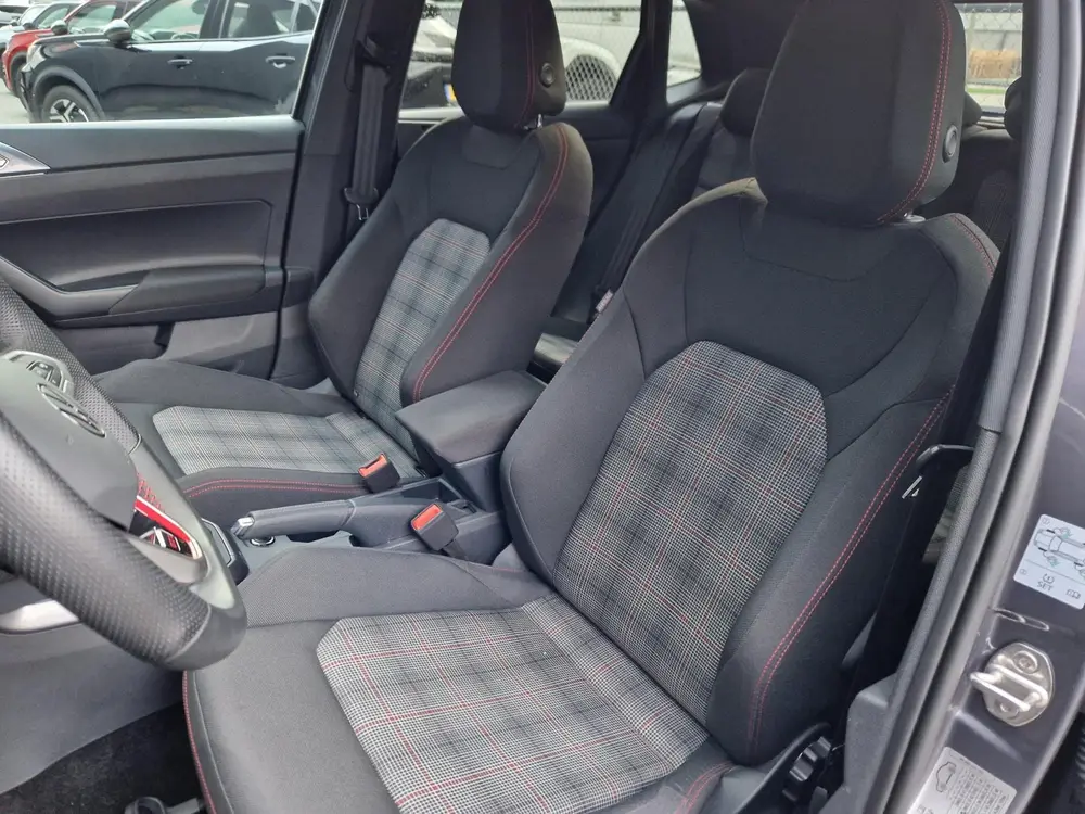 Volkswagen Polo 2.0 TSI GTI DSG 207PK IQ LIGHT uit 2024, foto 6
