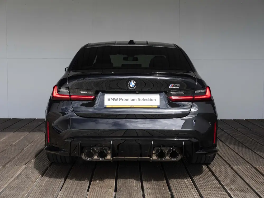 BMW M3 Sedan uit 2025, foto 8
