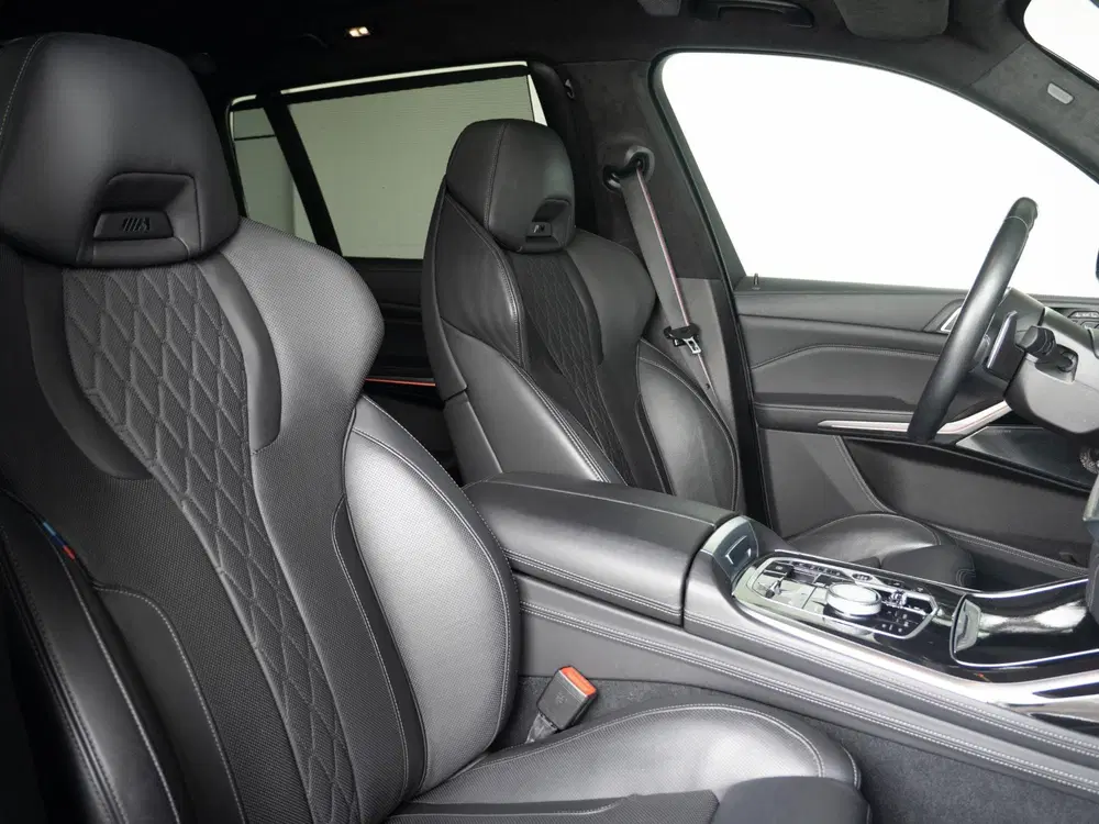BMW X7 M60i xDrive uit 2023, foto 4