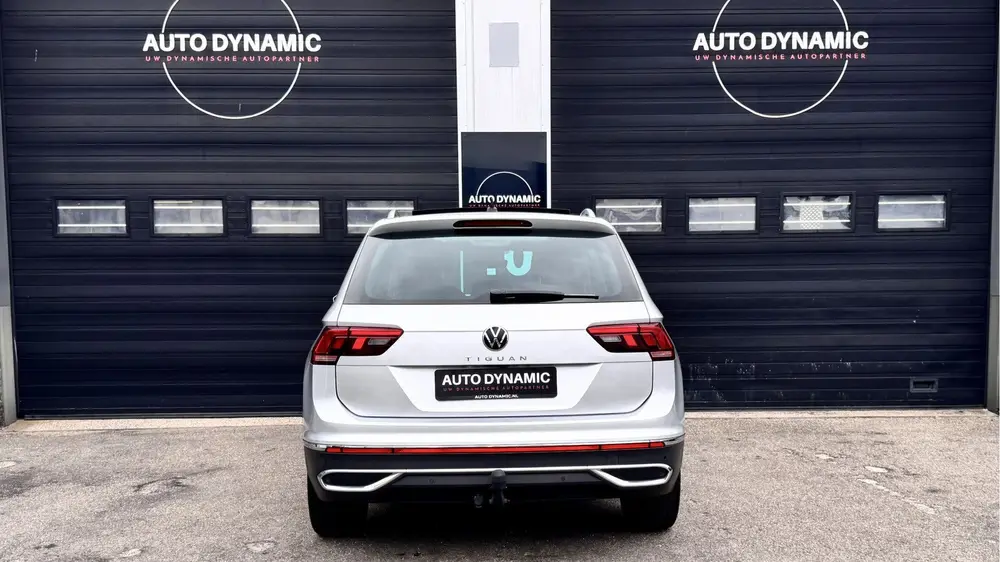 Volkswagen Tiguan 1.5 TSI R-Line Business+ DSG Panoramadak | uit 2021, foto 8