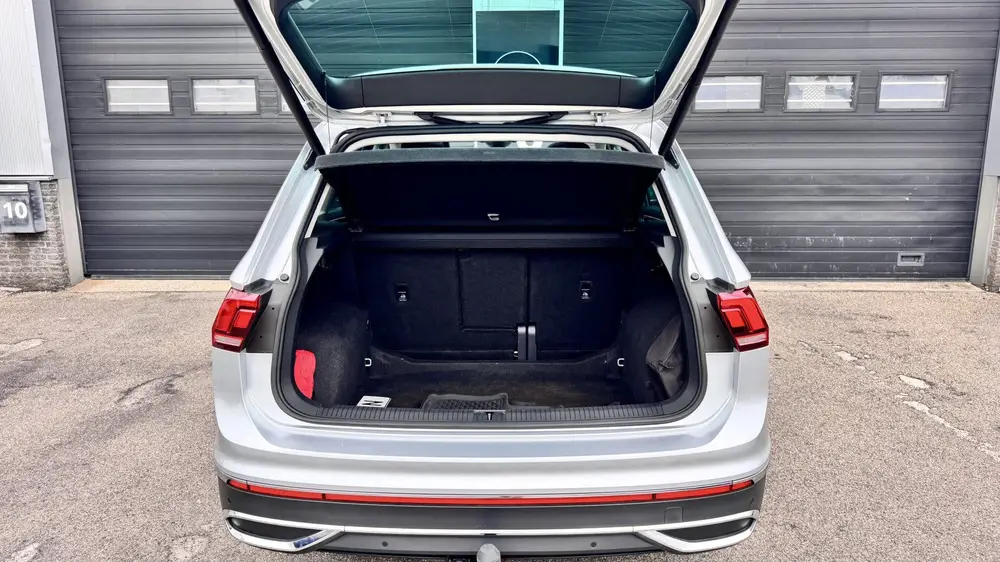 Volkswagen Tiguan 1.5 TSI R-Line Business+ DSG Panoramadak | uit 2021, foto 9