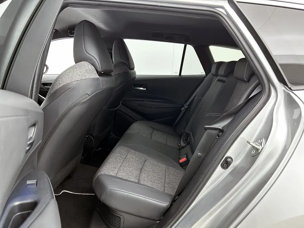 Toyota Corolla Hybrid 140 Dynamic uit 2025, foto 8