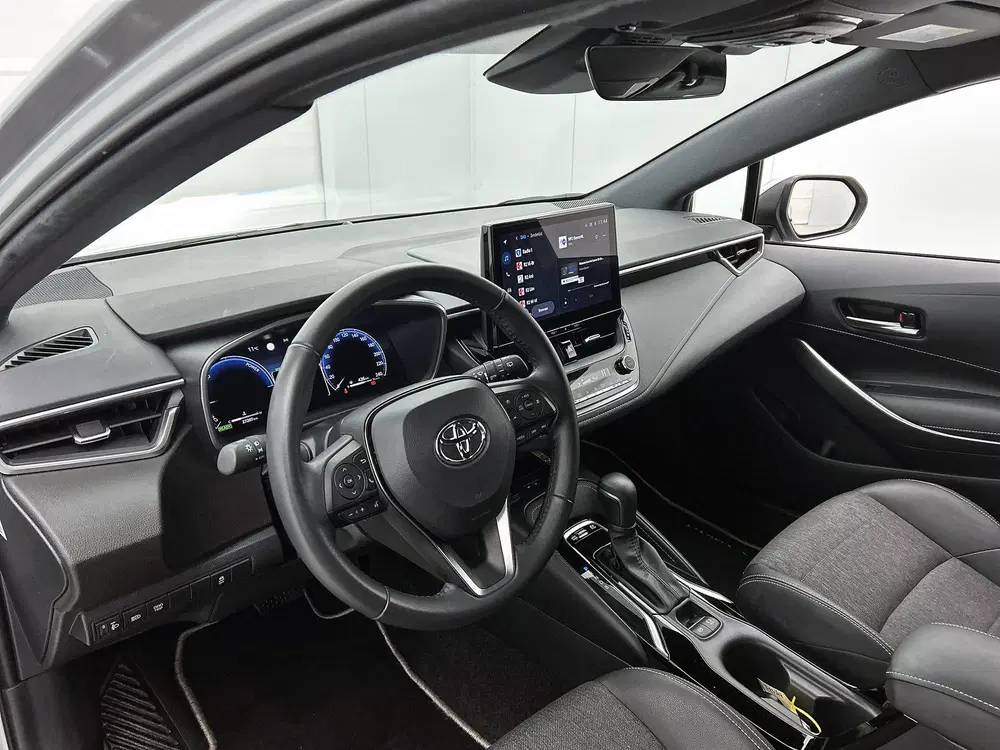 Toyota Corolla Hybrid 140 Dynamic uit 2025, foto 9