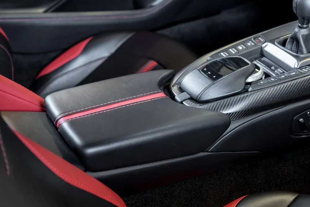 Aston Martin Vantage Coupe | Manual | Carbon Fibre Package | uit 2019, foto 19