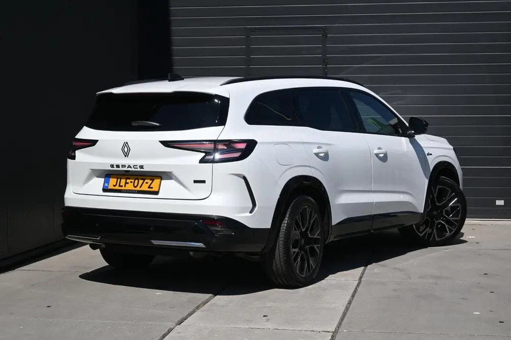 Renault Espace E-Tech full hybrid 200 esprit Alpine uit 2025, foto 3