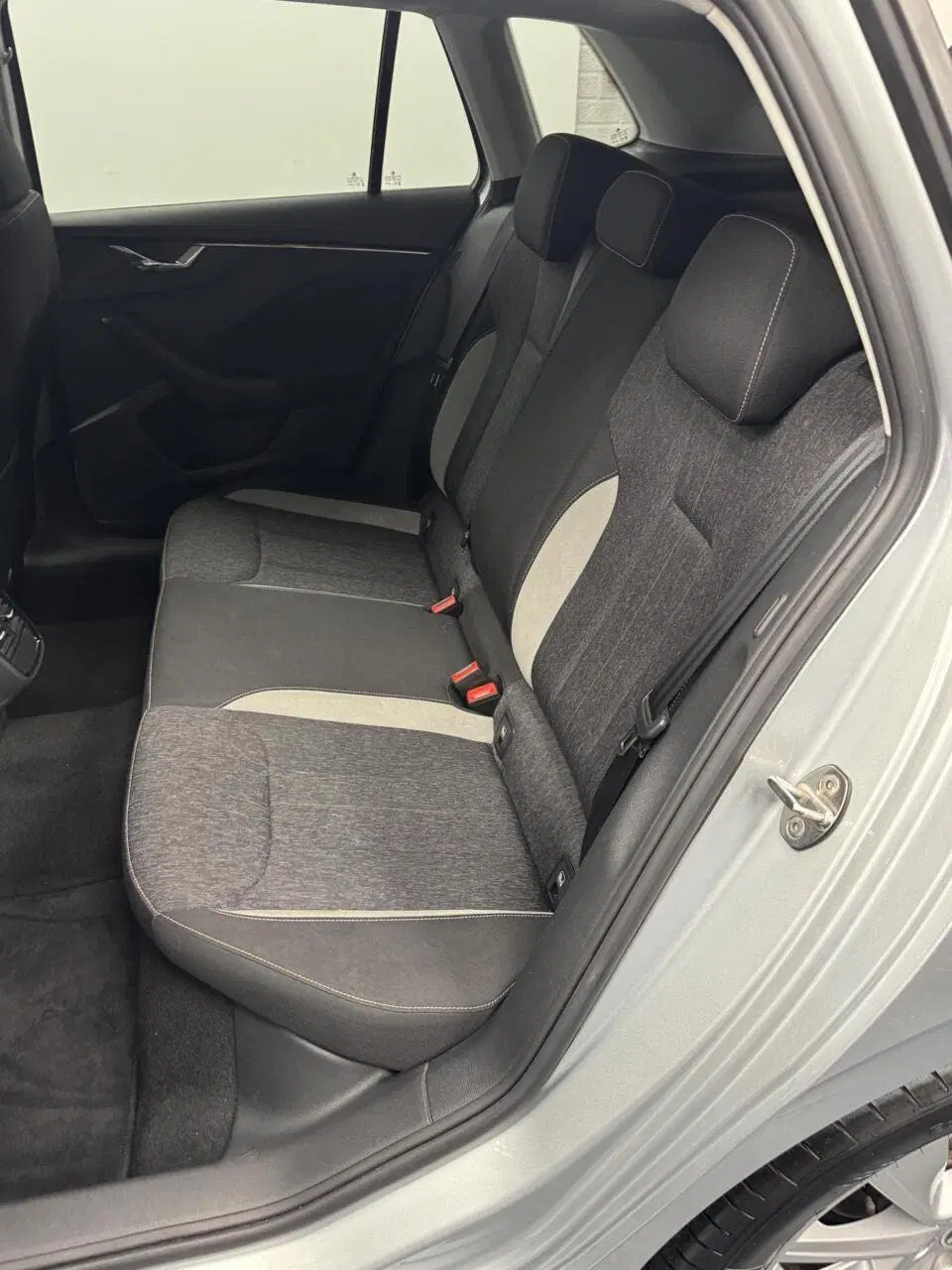 Skoda Kamiq 1.0 TSi Edition Automaat-Navigatie-Adapt.C uit 2020, foto 16