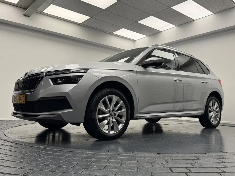 Skoda Kamiq 1.0 TSi Edition Automaat-Navigatie-Adapt.C uit 2020, foto 17