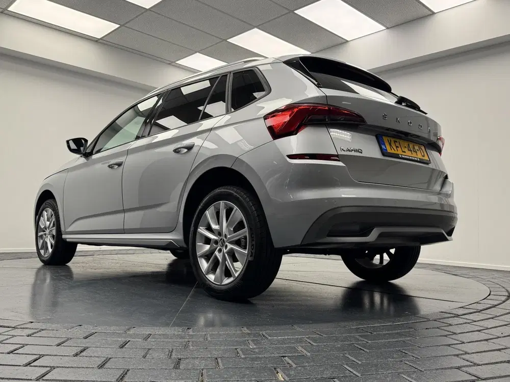 Skoda Kamiq 1.0 TSi Edition Automaat-Navigatie-Adapt.C uit 2020, foto 18