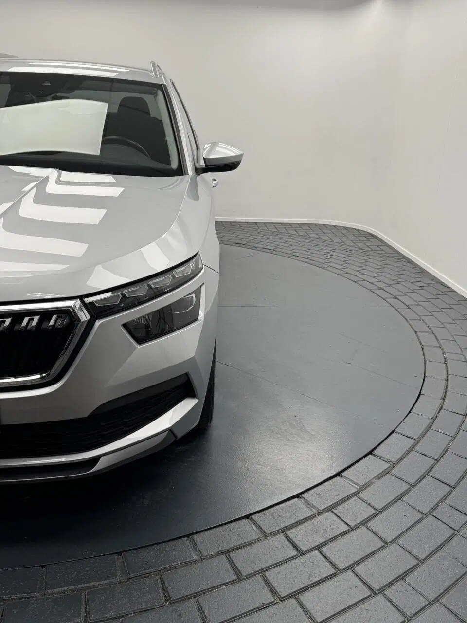 Skoda Kamiq 1.0 TSi Edition Automaat-Navigatie-Adapt.C uit 2020, foto 19
