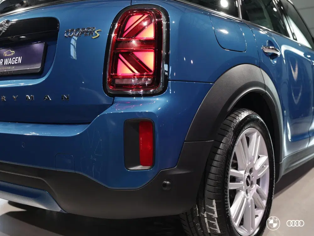 Mini Countryman COOPER SE ALL4 uit 2022, foto 16
