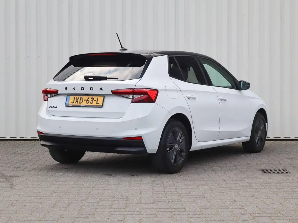 Skoda Fabia 1.0 TSI 95pk Business Edition uit 2025, foto 2