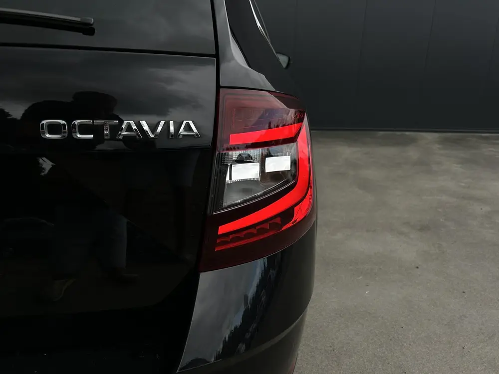 Skoda Octavia 1.0 TSI Greentech Business Edition NAVI uit 2019, foto 10