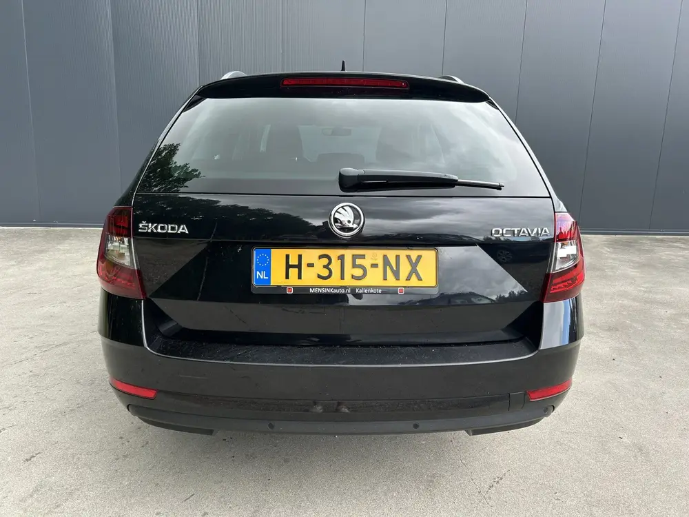 Skoda Octavia 1.0 TSI Greentech Business Edition NAVI uit 2019, foto 19