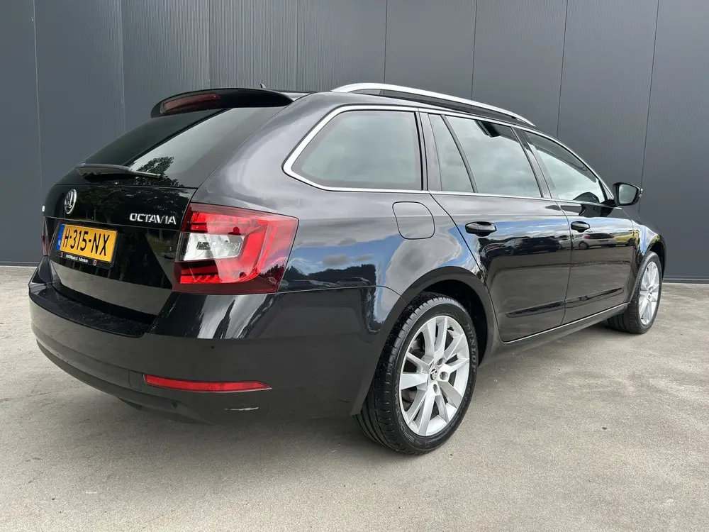 Skoda Octavia 1.0 TSI Greentech Business Edition NAVI uit 2019, foto 3