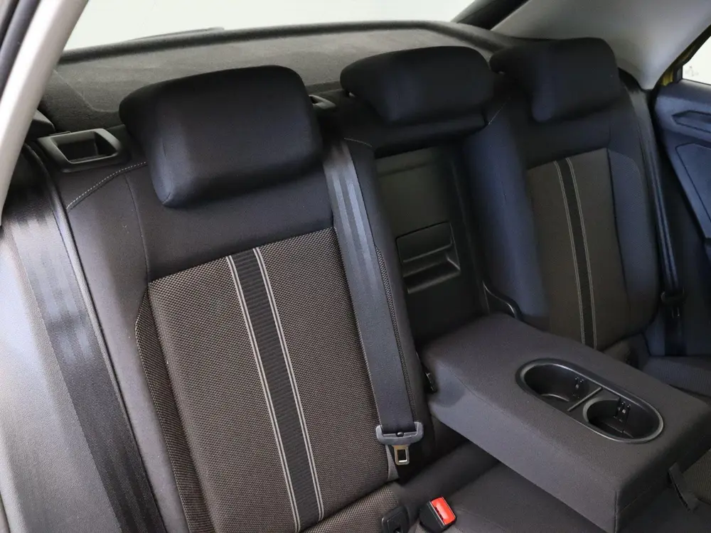 Volkswagen T-Roc 1.0 TSI Style | verwarmde spiegels | climat uit 2019, foto 9