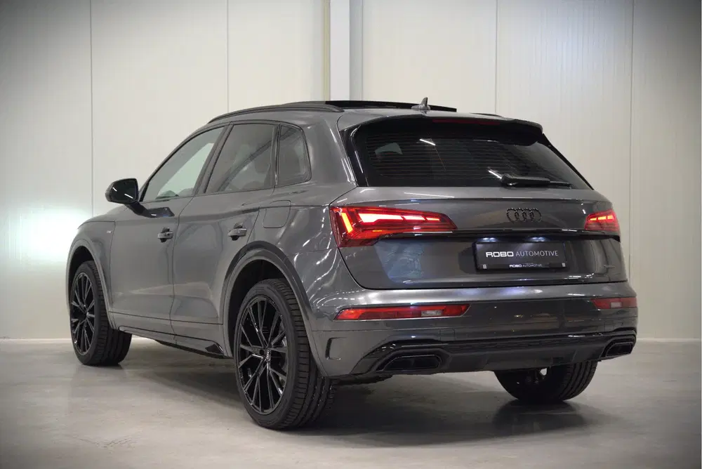 Audi Q5 50 TFSI e S edition S-Line uit 2021, foto 8