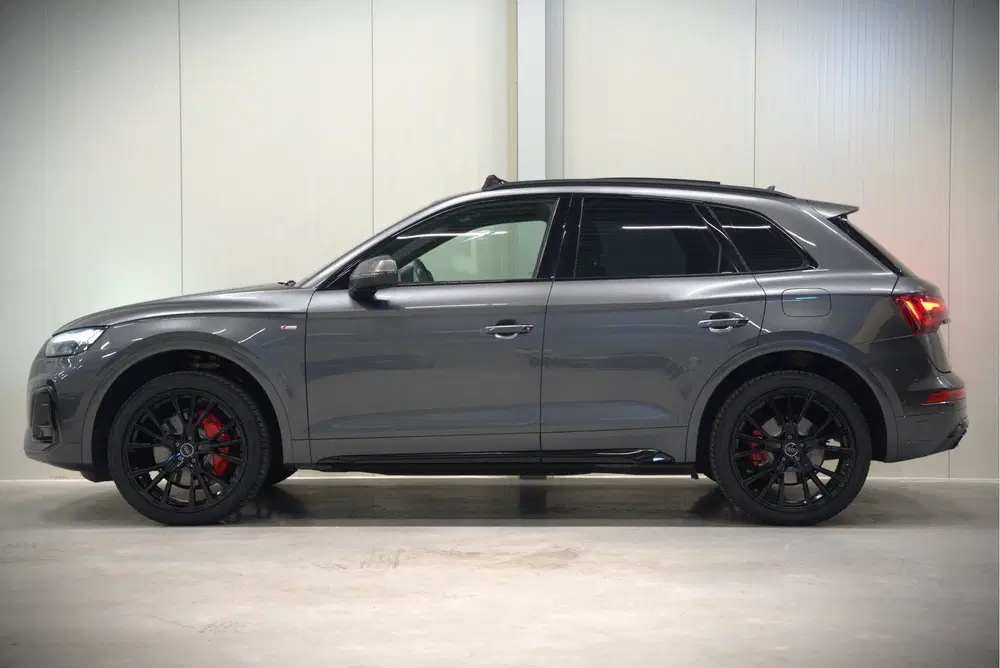 Audi Q5 50 TFSI e S edition S-Line uit 2021, foto 9