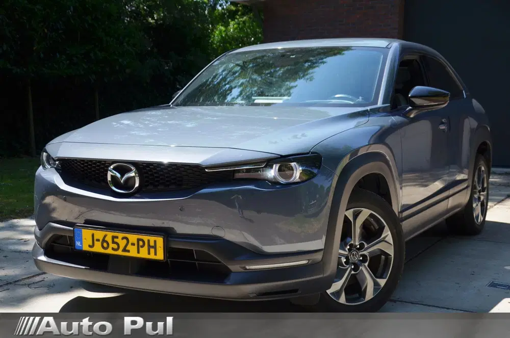 Mazda MX-30 e-SkyActiv 145 First Edition 36 kWh Mazda uit 2020
