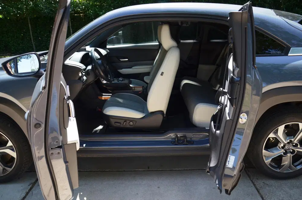 Mazda MX-30 e-SkyActiv 145 First Edition 36 kWh Mazda uit 2020, foto 11