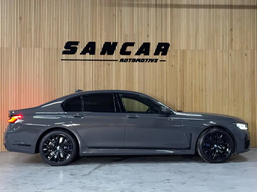 BMW 7-serie 745e High Executive uit 2020, foto 5