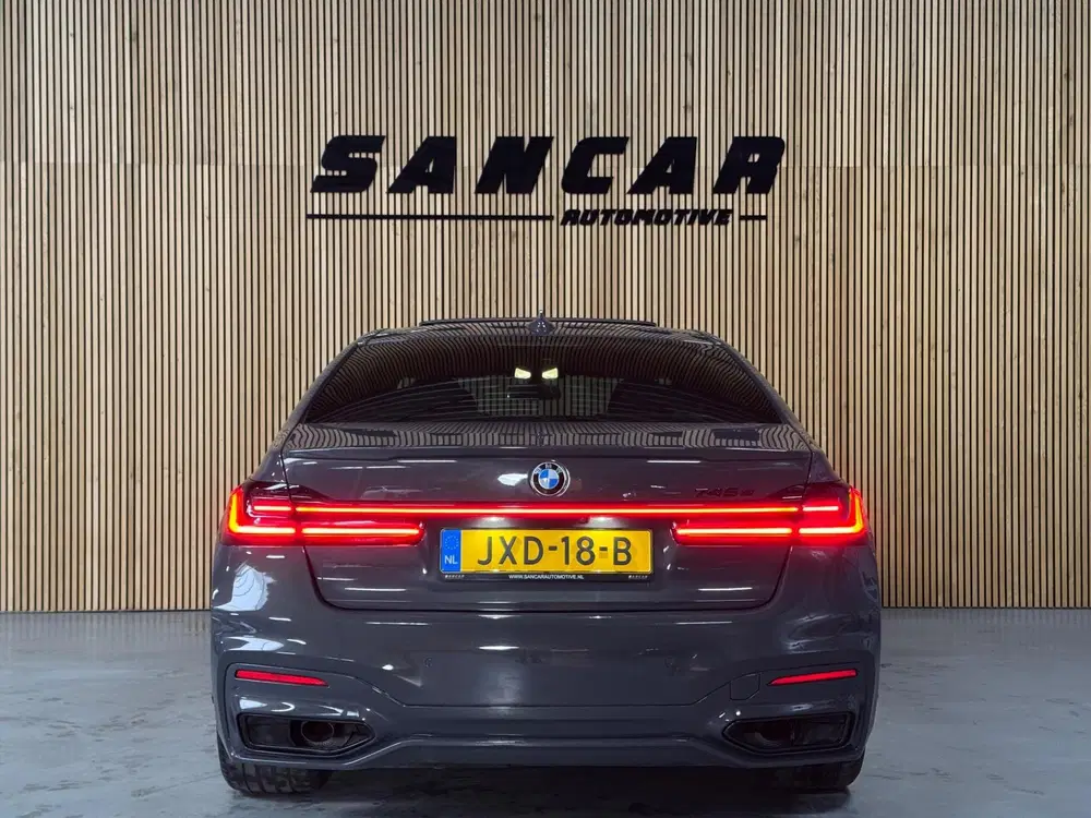 BMW 7-serie 745e High Executive uit 2020, foto 7