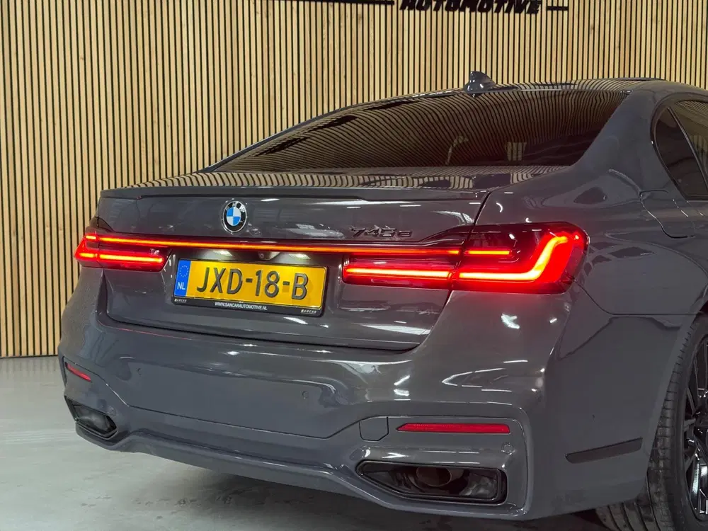 BMW 7-serie 745e High Executive uit 2020, foto 9