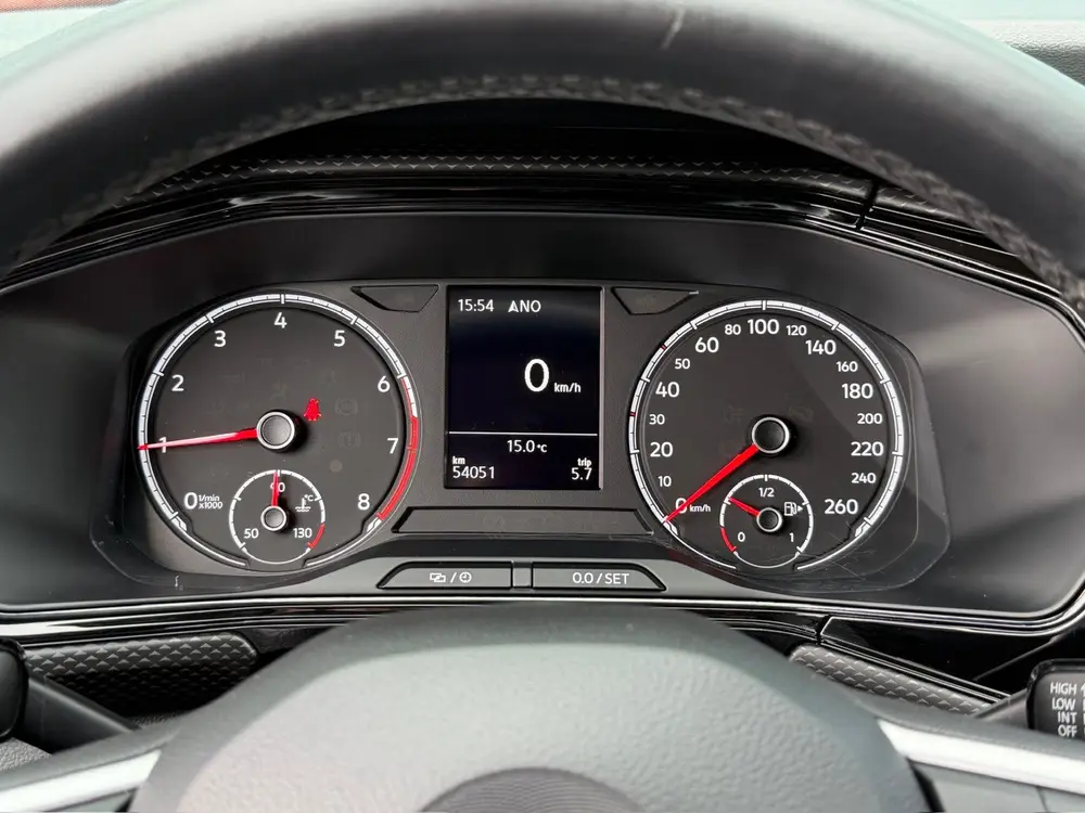 Volkswagen T-Cross 1.0 TSI Life | Trekhaak | Navi | Adap. Cr uit 2019, foto 15
