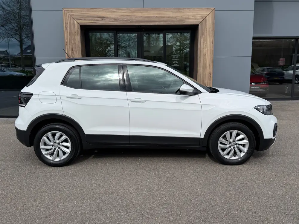 Volkswagen T-Cross 1.0 TSI Life | Trekhaak | Navi | Adap. Cr uit 2019, foto 2