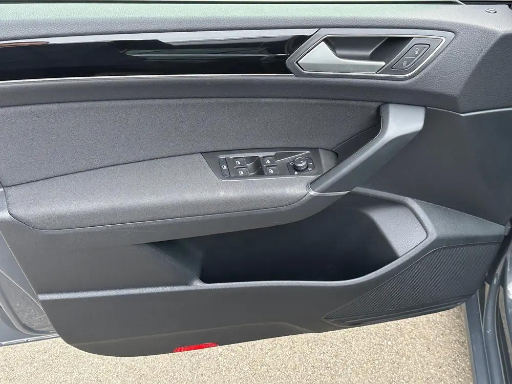 Volkswagen Touran 1.5 TSI 150pk DSG Highline 7-persoons | Do uit 2024, foto 9