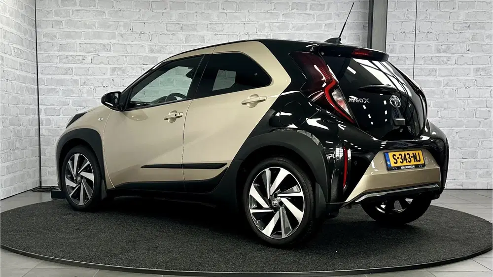 Toyota Aygo X 1.0 VVT-i S-CVT Envy uit 2023, foto 10