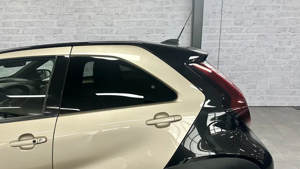 Toyota Aygo X 1.0 VVT-i S-CVT Envy uit 2023, foto 9