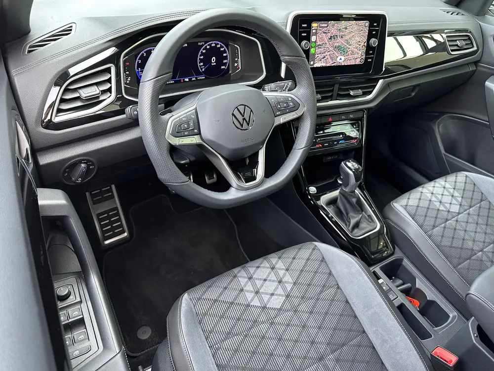 Volkswagen T-Roc 1.5 TSI 150pk DSG R-Line | Camera | Keyless uit 2024, foto 6