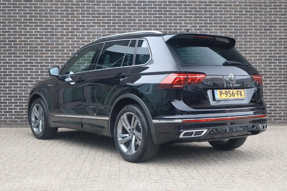 Volkswagen Tiguan 1.5 TSI 150pk DSG R-Line Business+ | Panor uit 2022, foto 12