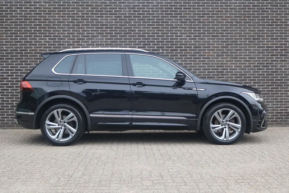 Volkswagen Tiguan 1.5 TSI 150pk DSG R-Line Business+ | Panor uit 2022, foto 3