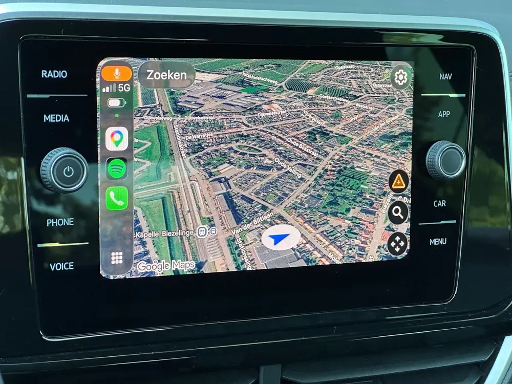 Volkswagen T-Roc 1.5 TSI 150pk DSG R-Line | Camera | Keyless uit 2025, foto 16