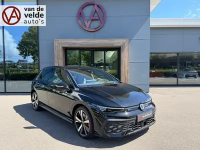 Volkswagen Golf 1.5 eHybrid GTE 272pk | Trekhaak | Led mistl uit 2025