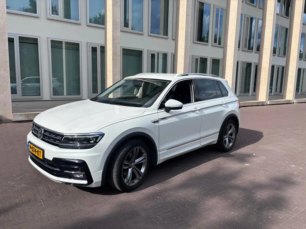 Volkswagen Tiguan 1.5 TSI ACT 150pk DSG 2020 Wit uit 2020, foto 2