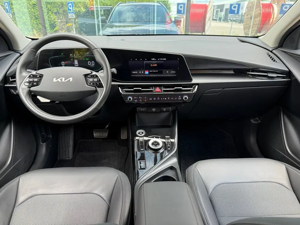 Kia Niro 1.6 GDi Hybrid DynamicPlusLine uit 2023, foto 2