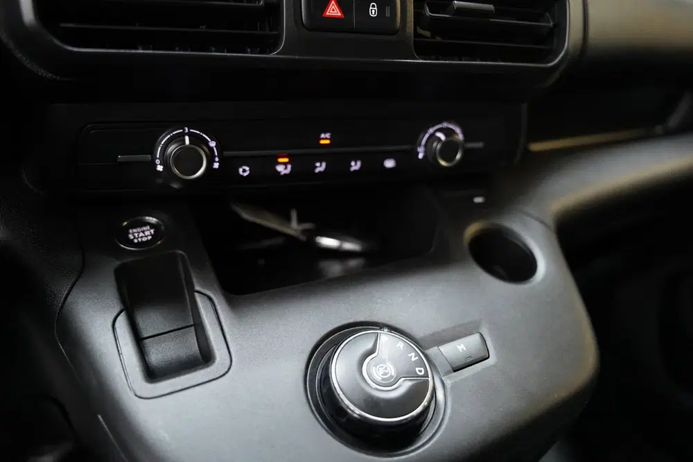 Opel Combo 1.5D L2H1 Edition AUTOMAAT PDC AIRCO NAP uit 2019, foto 18