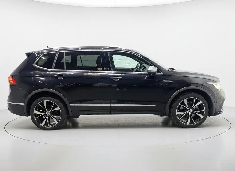Volkswagen Tiguan Allspace 2.0 TSI 4Motion 3x R LINE PANO IQ uit 2022, foto 4